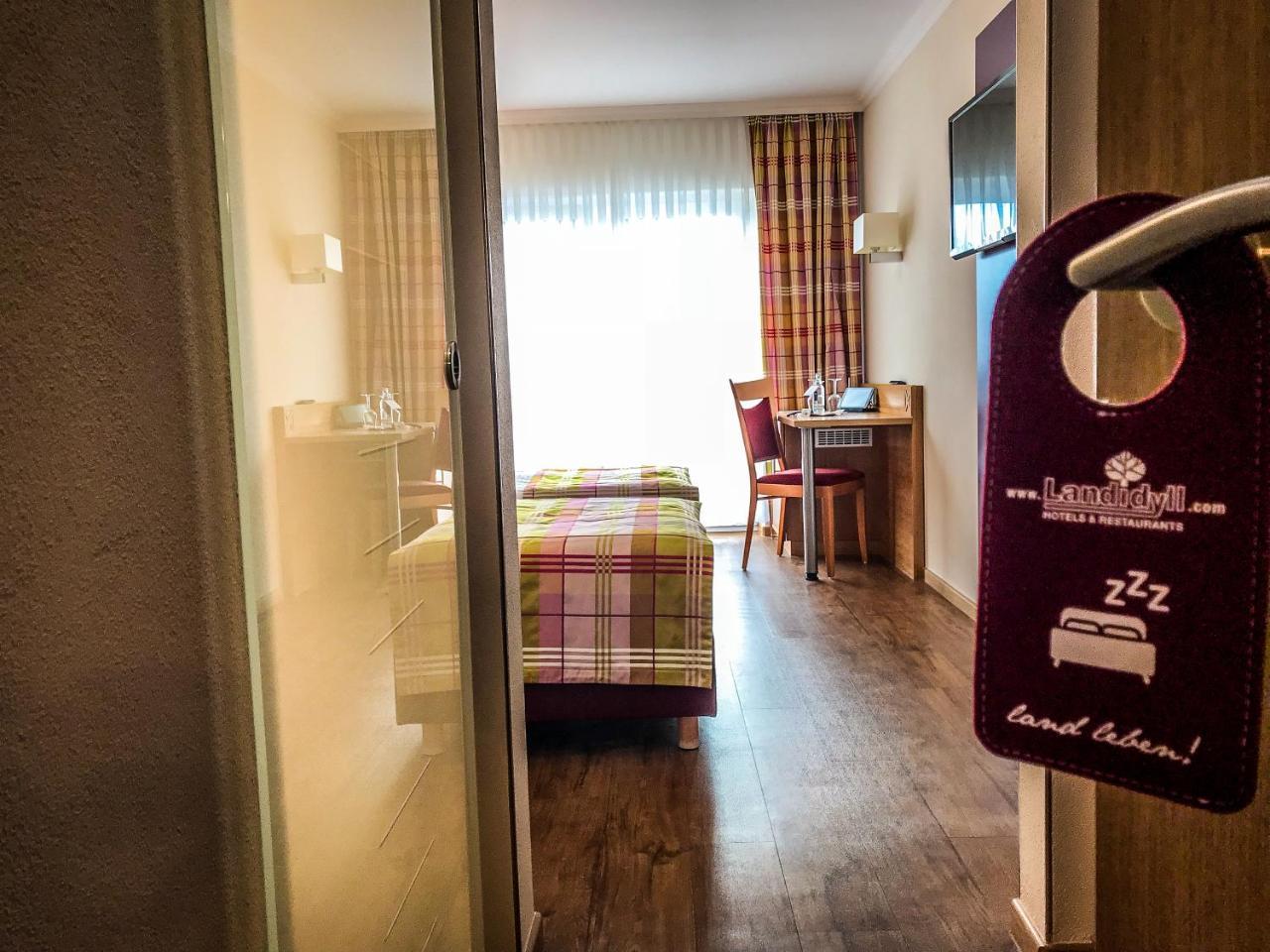 Landidyll Hotel Restaurant Birkenhof Klosterkumbd Eksteriør bilde